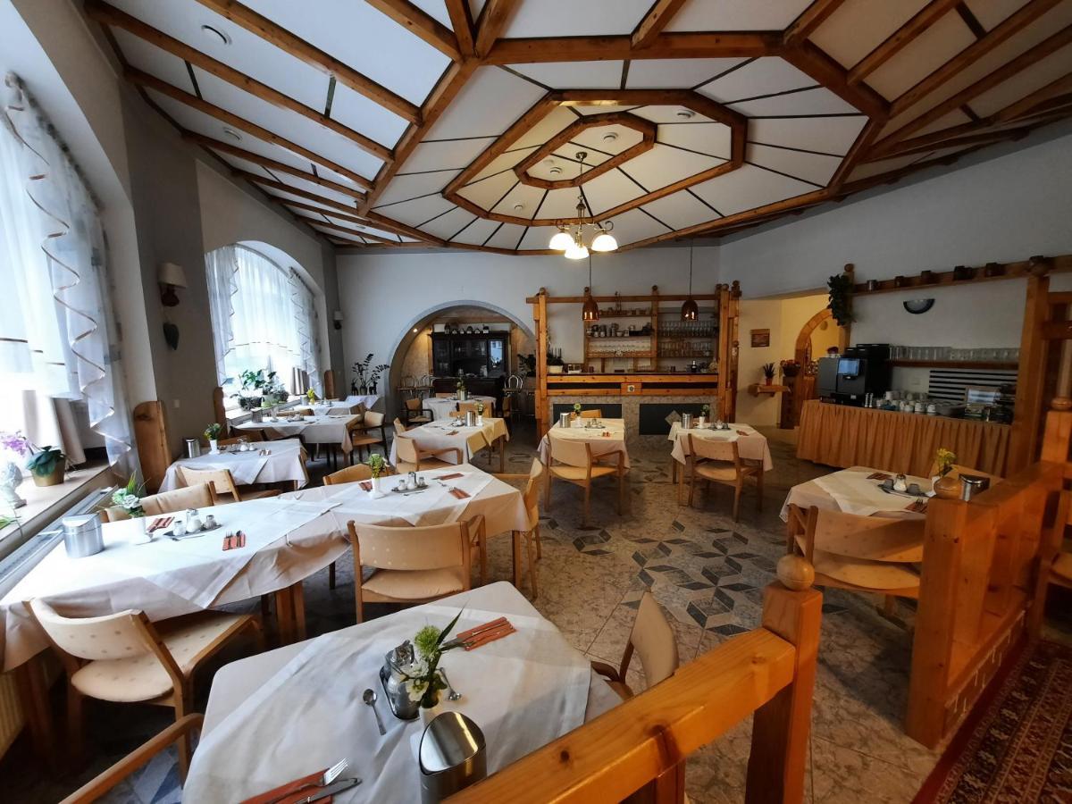 Hotel Koruna Jeseník Eksteriør bilde