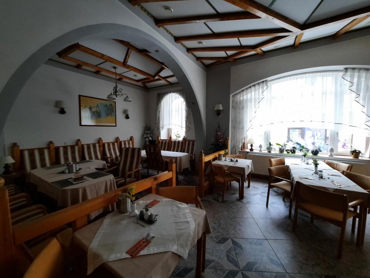 Hotel Koruna Jeseník Eksteriør bilde