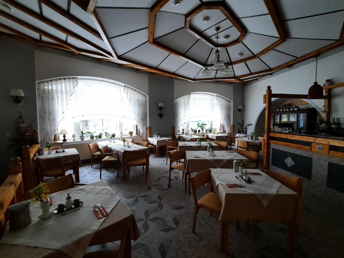 Hotel Koruna Jeseník Eksteriør bilde